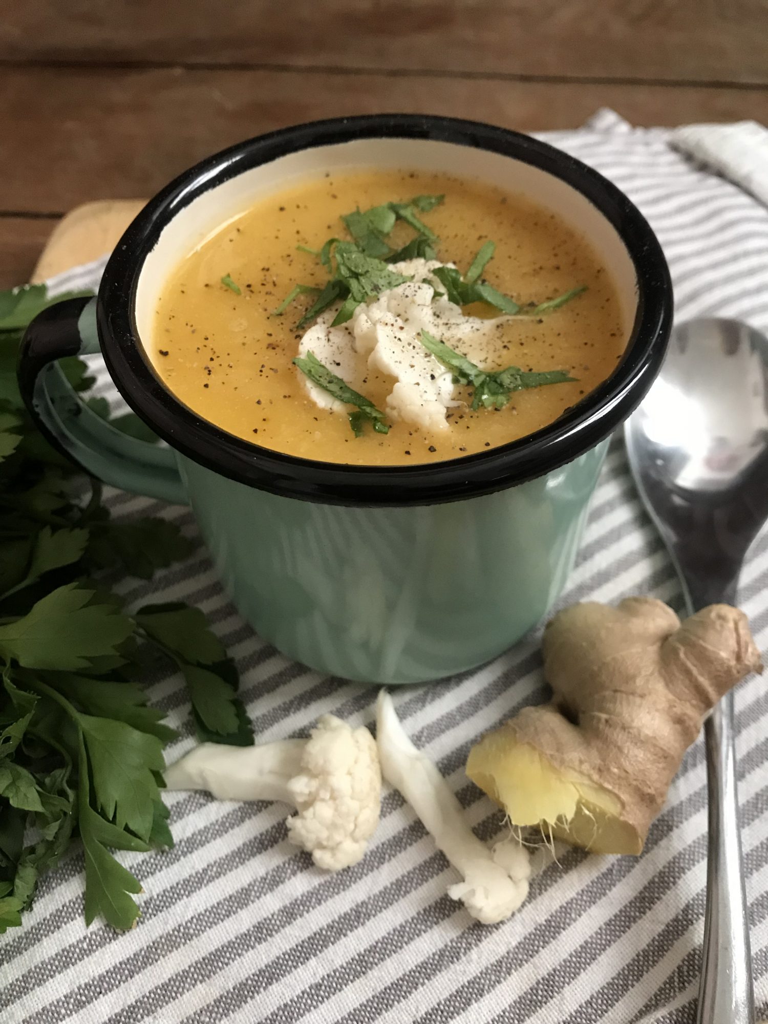 Soupe Veggie courge butternut & chou-fleur - Trucs De Nana